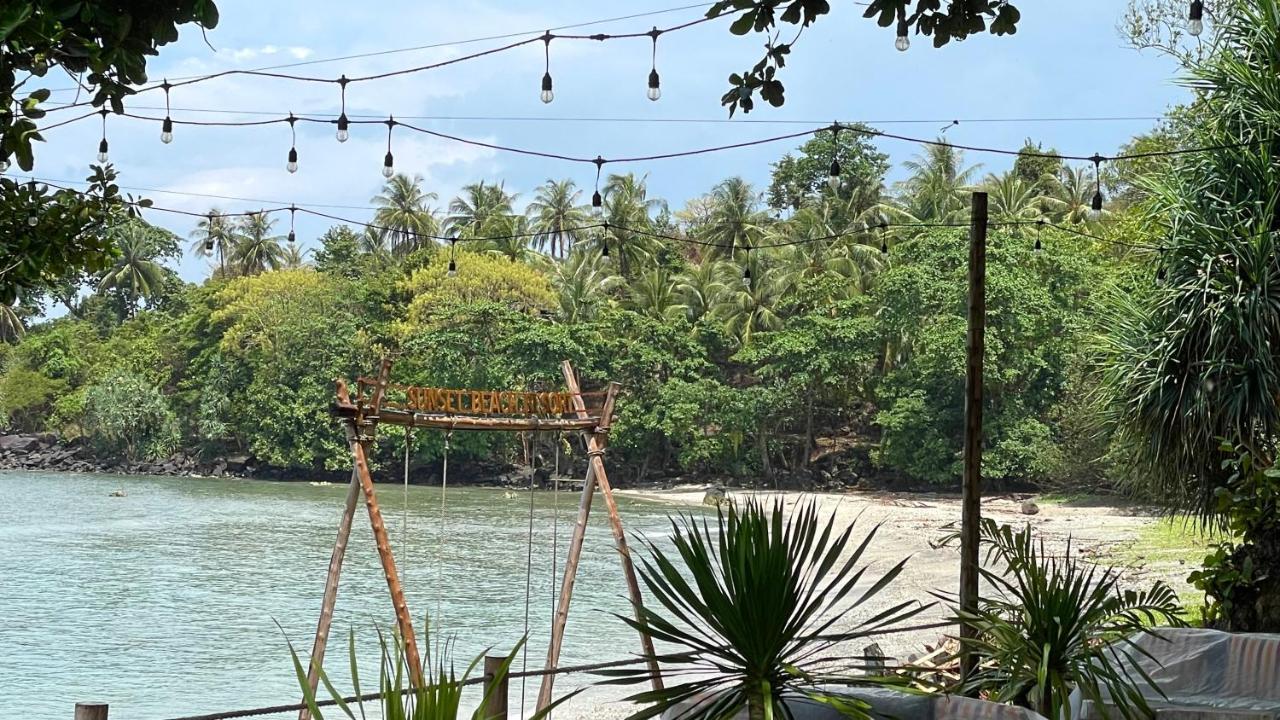 Sunset Beach Resort Weh Sabang  Exteriér fotografie