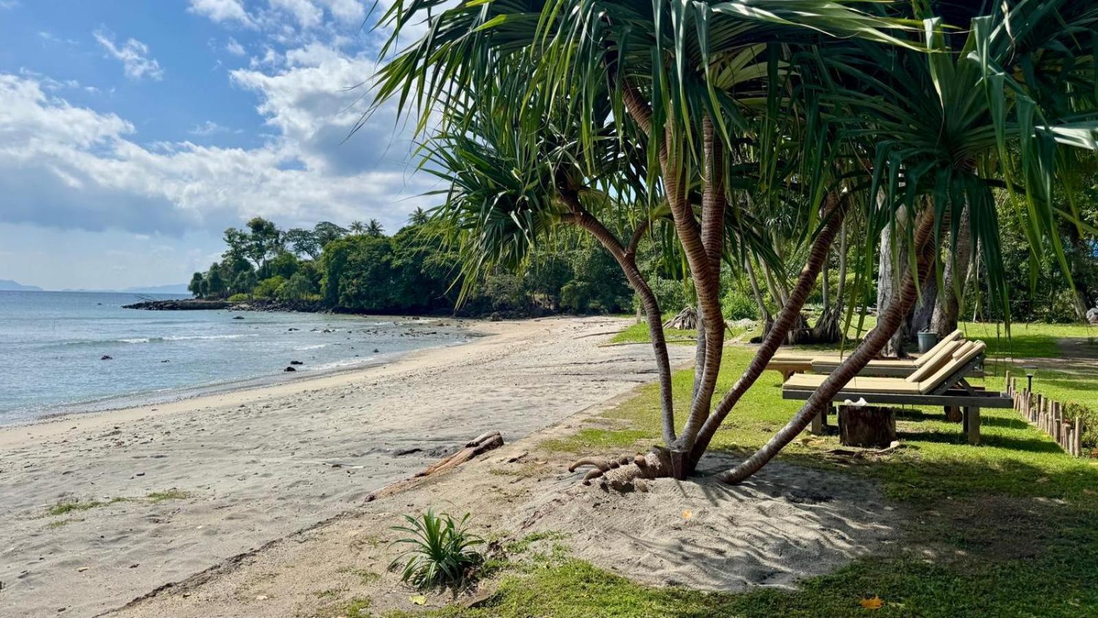 Sunset Beach Resort Weh Sabang  Exteriér fotografie
